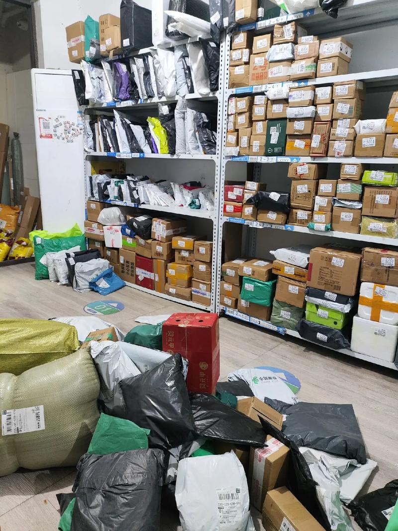 菏泽洪泽路百世快递仓库怎么了？-第3张图片-智迈物流科技网