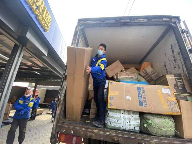 招远百世快递现在招快递员吗？-第3张图片-智迈物流科技网