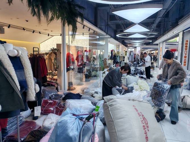 即墨安能物流如何服务服装市场？-第1张图片-智迈物流科技网